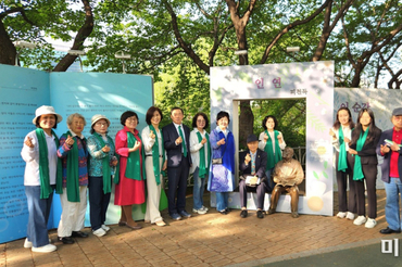 아리모, 피천득 산책로 따라 흐르는 시의 물결 '제345회 시낭송 힐링콘서트' 개최