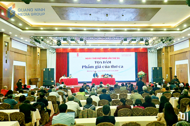 베트남작가협회, 꽝닌서 '제24회 시의 날' 성대 개막