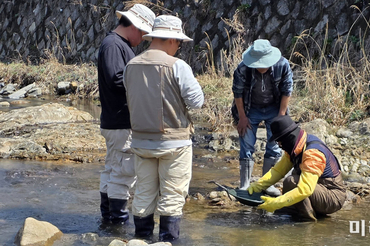 보령 봉성리문화예술창조마을, KBS '생생정보' 촬영… '금을 캐던 마을, 시를 캐는 마을로'