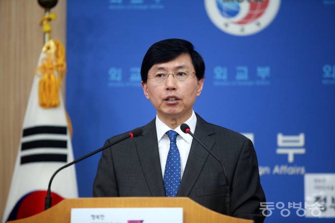 조준혁 외교부 대변인이 3일 오후 외교부 청사 브리핑룸에서 정례브리핑을 열고 있다. 조 대변인은 이날 브리핑을 통해 "정부는 과거 그 어느 때보다도 강력하고 실효적인 제재 조치를 담은 이번 결의가 만장일치로 채택된 것을 전적으로 환영하고 지지한다"고 밝혔다./사진=장건섭 기자
