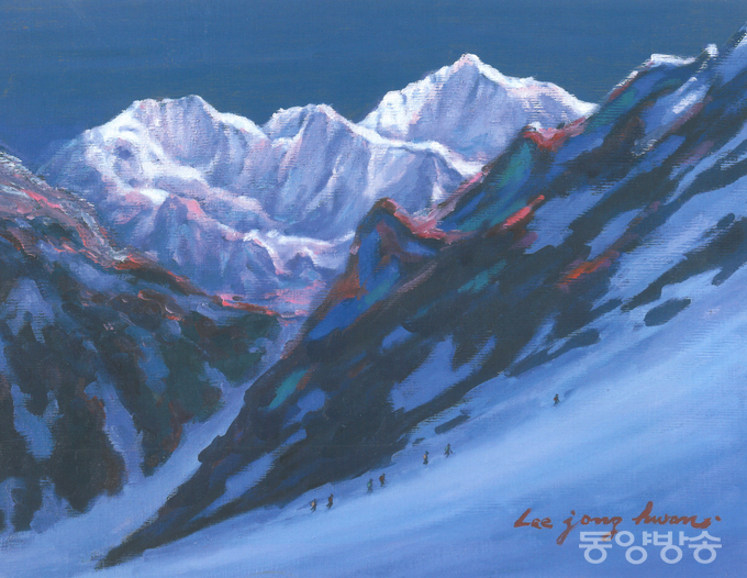 이종환 作 | 히말라야 설경 | 53.0×72.0㎝ | Oil on Canvas/사진=장건섭 기자