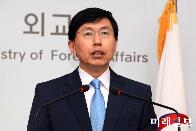 조준혁 외교부 대변인이 19일 오후 서울 종로구 도렴동 외교부 청사에서 정례브리핑을 열고 있다./사진=장건섭 기자