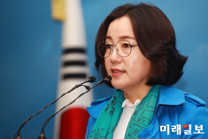 제윤경 더불어민주당 원내대변인./사진=장건섭 기자