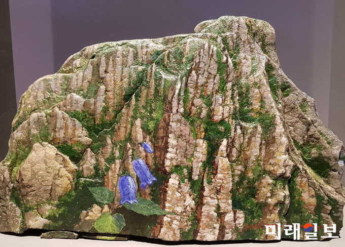 권용택 화가의 청석 작품./수원시 수원시립아이파크미술관 제공