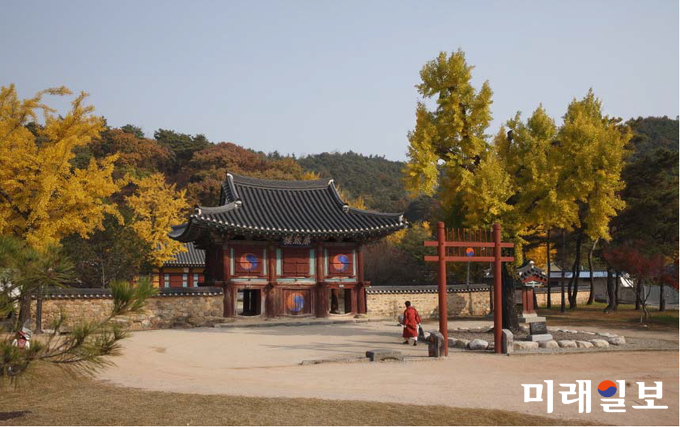 전라남도가 한국의 서원으로 장성 필암서원을 유네스코 세계유산에 등재하기 위한 등재신청서를 문화재청에 제출했다. 사진은 장성 필암서원 전경 / 사진=전남도 제공