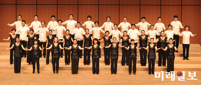 광주시립합창단의 공연 모습