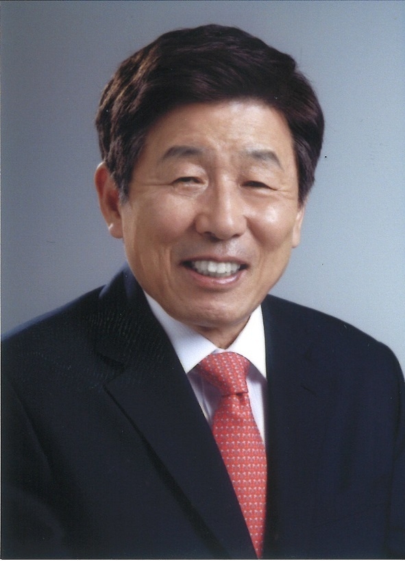 유인태 신임 국회사무총장./사진=국회 사무처 제공