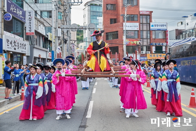 제56회 '통영한산대첩축제' 장면./사진=(재)한산대첩기념사업회