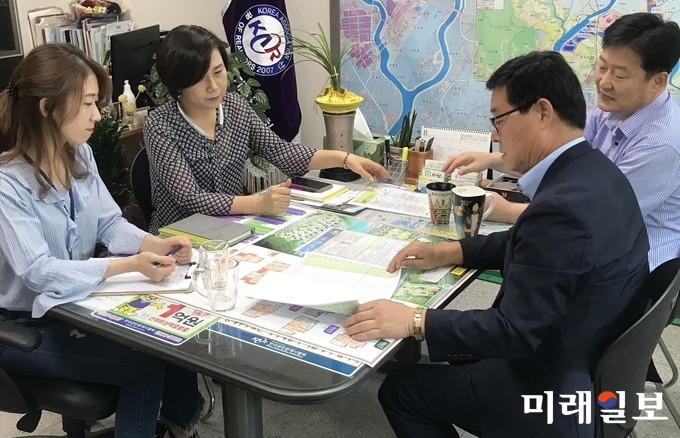 광주 광산구가 지난 29일 집값 급등을 막기 위해 수완지구를 중심으로 긴급 현장점검을 실시했다. / 사진=광산구 제공