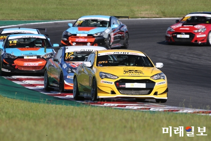 국내 최대 규모의 복합 자동차 문화축제인 ‘2018 전남GT’가 8일부터 이틀간 영암 국제자동차경주장에서 열린다. / 사진=전남도 제공
