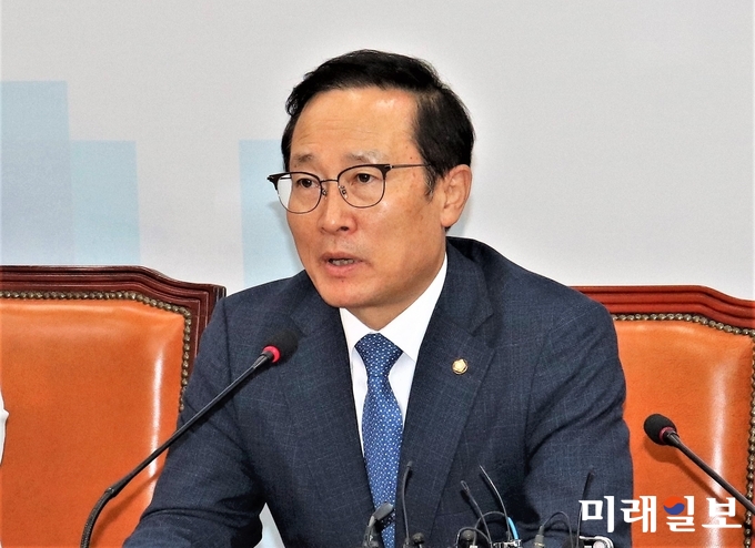 홍영표 더불어민주당 원내대표./사진=김정현 기자