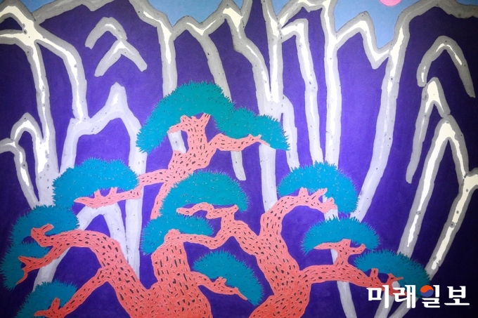 임무상 화백의 전시 작품./사진=장건섭 기자