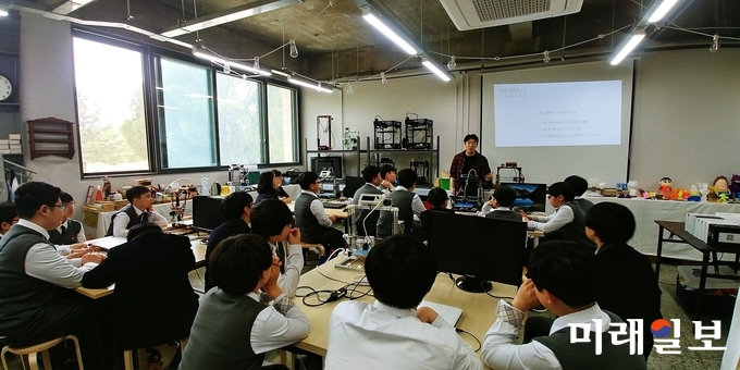 경기상상캠퍼스에 입주한 청년 단체들이 활발한 활동을 벌이고 있다./사진=경기도 제공