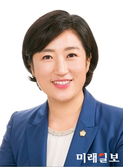 신수정 광주시의원(광주환경공단 이사장 인사특위 위원장)