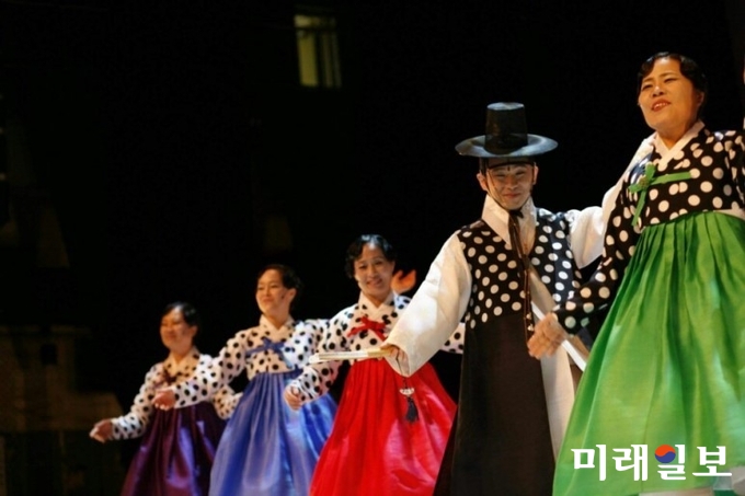 28일 광주 광산구가 광산문화예술회관에서 30번째 광산하우스콘서트 ‘낭만스테이지 민요랑 만요랑’ 공연을 개최한다. / 사진=광산구 제공