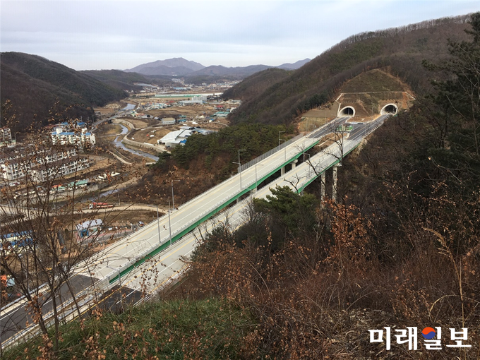 경기도는 국지도 56호선 조리~법원~상수 구간을 오는 20일 오후 2시부터 완전 개통한다./사진=경기도 제공