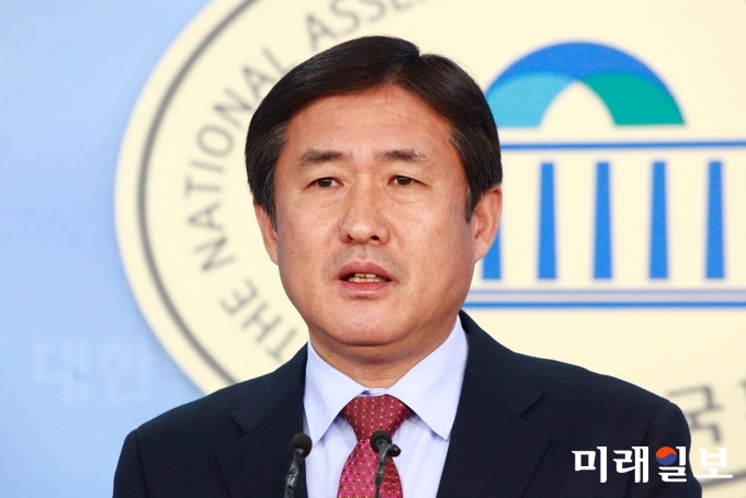 김정현 민주평화당 대변인./사진=장건섭 기자