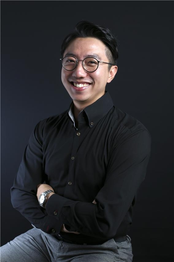 김성환 총감독