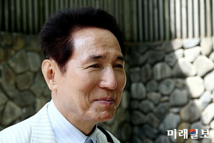 최근 일 곱 번째 새 시집 <시화무>를 펴낸 최창일 시인./사진=미래일보