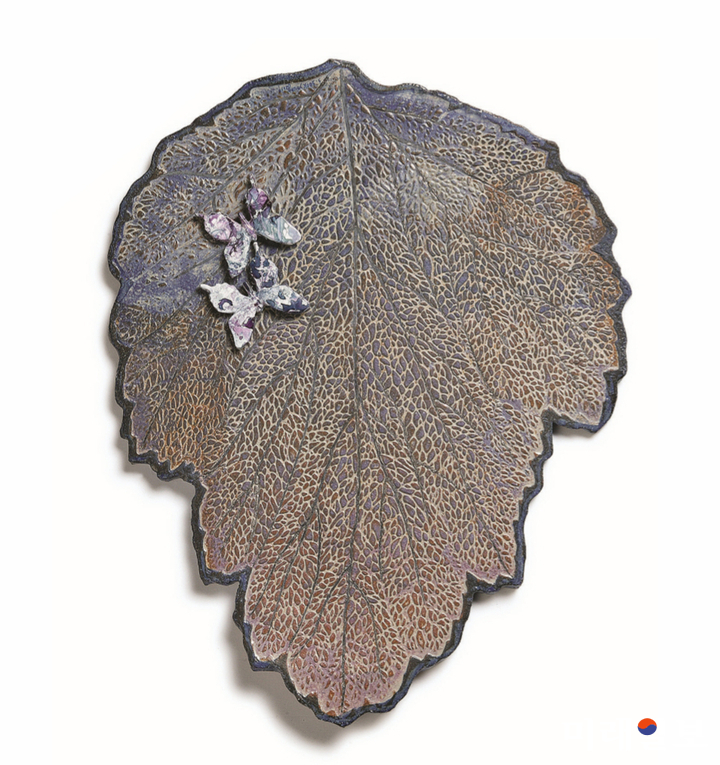 설숙영 도예작품 '봄날 Ⅳ' I 450x350./사진=Ceramic Studio