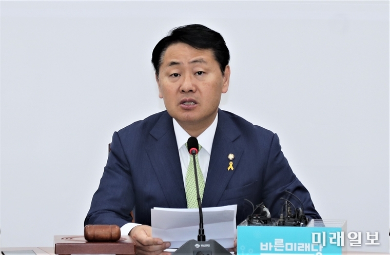 김관영 바른미래당 원내대표가 16일 오전 국회에서 열린 원내대책회의에서 모두발언을 하고 있다./사진=사단법인 국회기자단(가칭) 제공