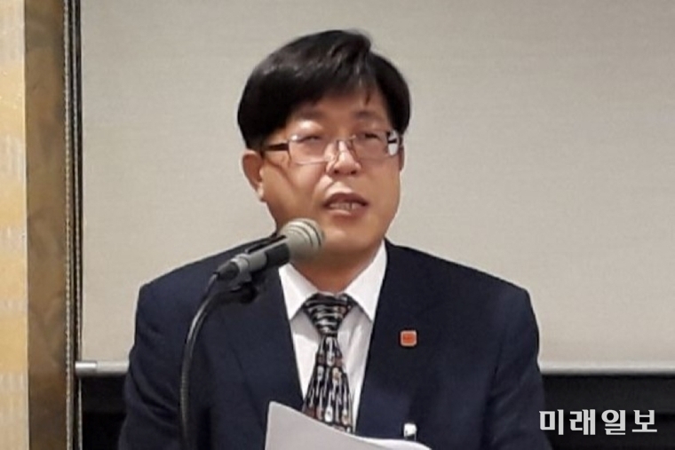 문학신문사 우수잡지 선정, 에세이문예사 대표 권대근 대신대학원대학교 문학언어치료학 교수./사진=에세이문예 제공
