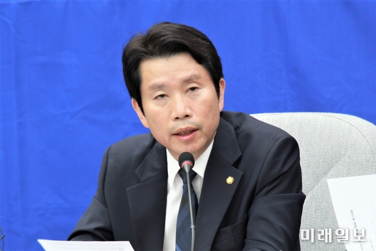 이인영 더불어민주당 원내대표는 29일 오전 국회에서 열린 확대간부회의에서 모두발언을 하고 있다./사진=김정현 기자