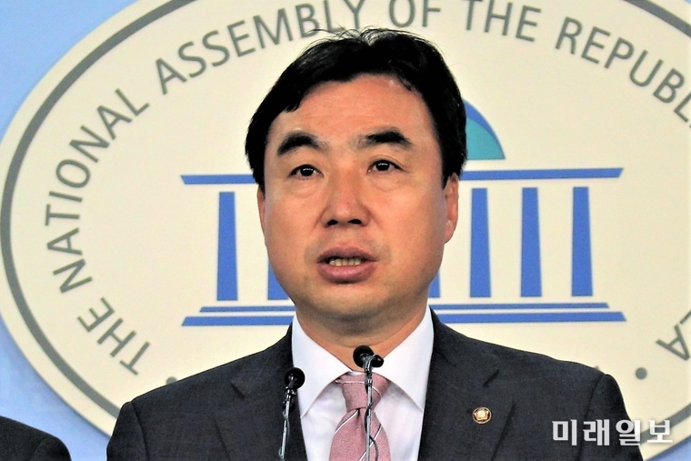 윤관석 더불어민주당 의원./사진=김정현 기자
