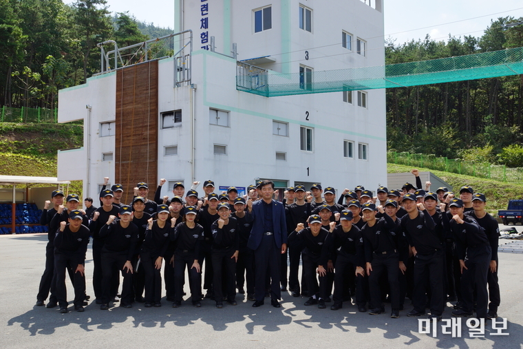 전라남도소방본부는 마재윤 본부장이 소방교육 현장 목소리를 경청하기 위해 전남소방교육대를 초도 방문했다. / 사진=전남도 제공