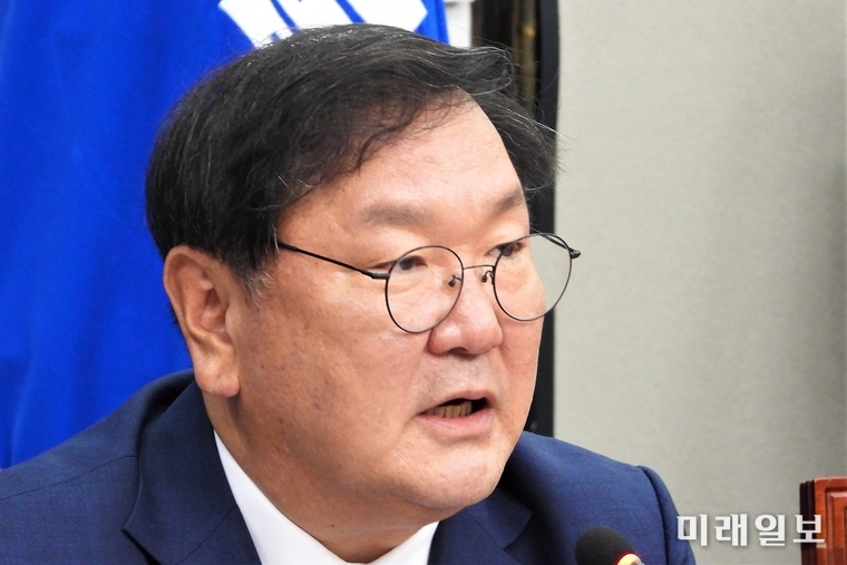 김태년 더불어민주당 원내대표가 1일 오전 서울 여의도 국회에서 열린 최고위원회의서 발언하고 있다./사진=장건섭 기자