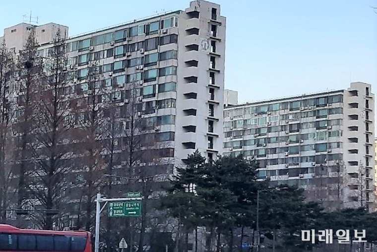 서울시 송파구 송파대로 잠질 주공5단지 전경./사진=인터넷언론인연대