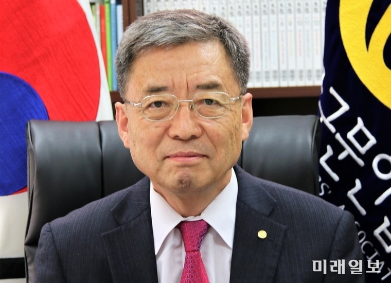 이광복 사단법인 한국문인협회 이사장(소설가·문단실록간행위원회 위원장)./자료사진=미래일보 DB
