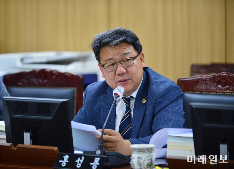홍성룡 서울시의회 '독도수호포럼' 대표의원(더불어민주당·송파3)./사진=홍성룡 의원실