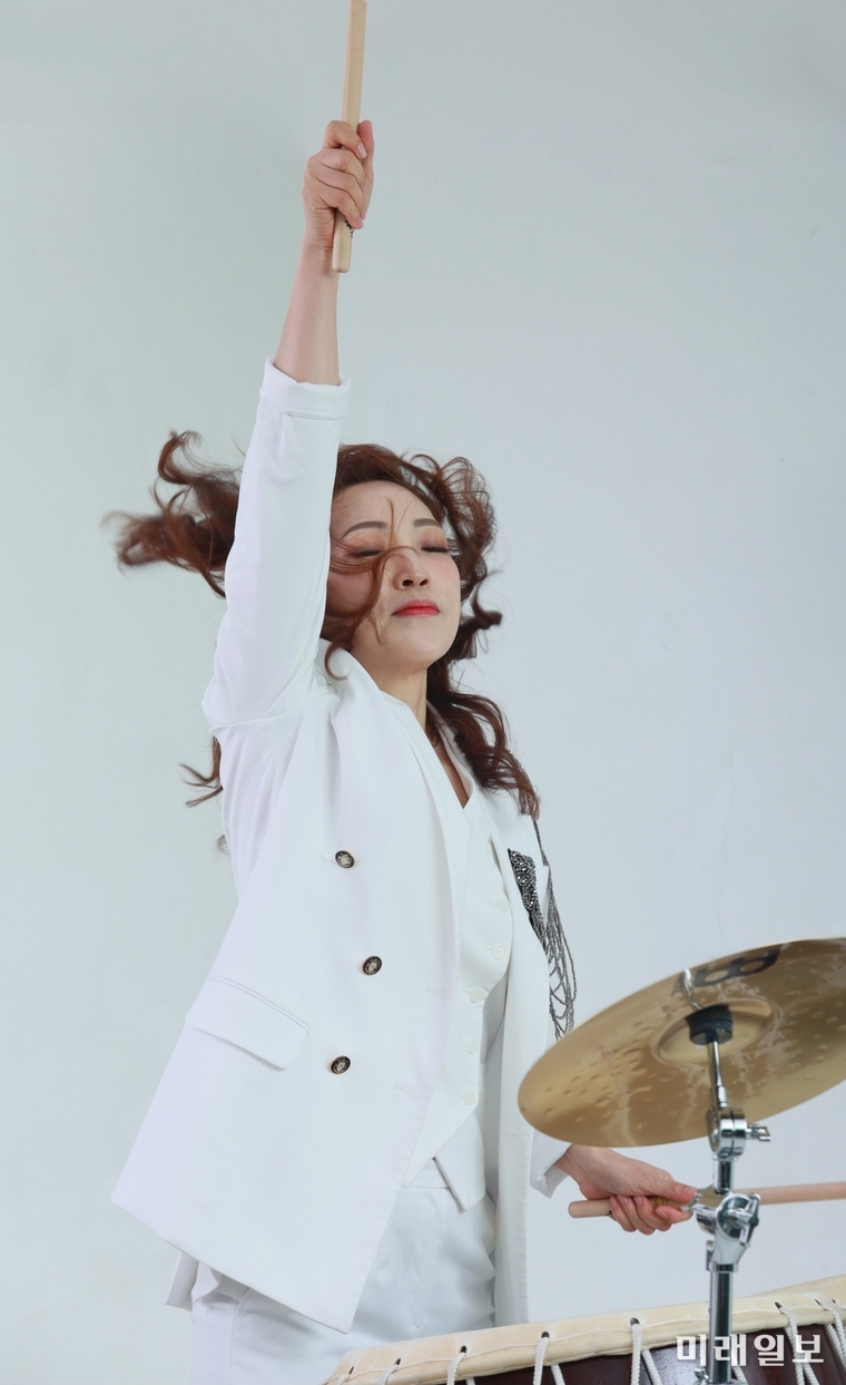 표선아 모던 타악연주자./사진=부지화예술단 제공