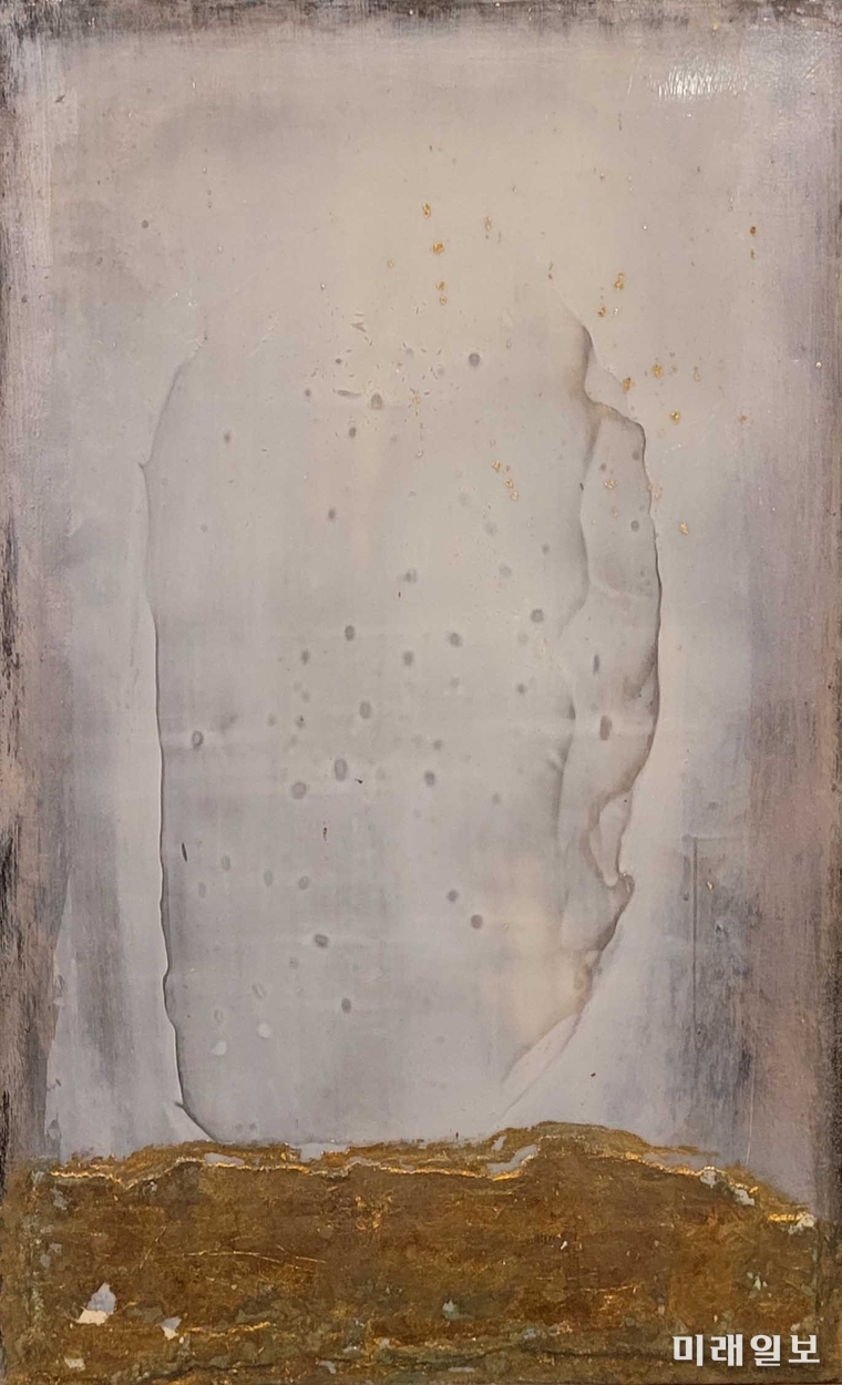 박상남 작가의 '보물, 지금 2020-2024'/천 위에 혼합재료, 금박/53.0X33.3cm./ⓒ미래일보