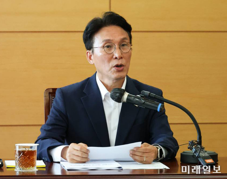 김민석 국모총리 후보자가 지난 16일 경제·민생 부처 보고에서 모두 발언하고 있다./사진=김민석 총리 후보 페이스북